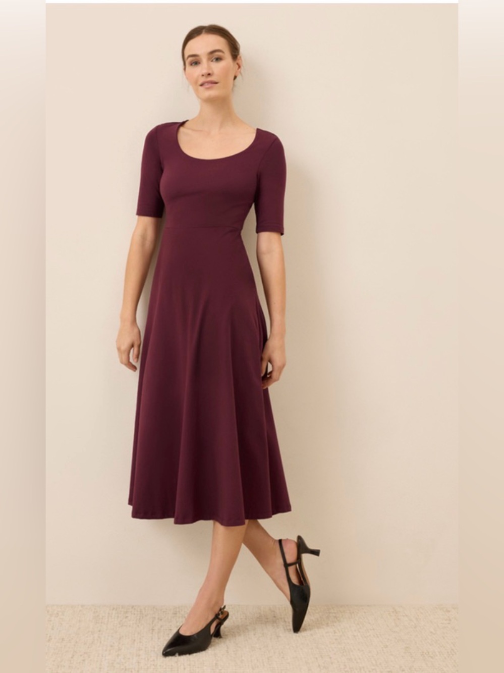 Pact
Women / Fit & Flare
Organic Fit & Flare Signature Scoop Dress